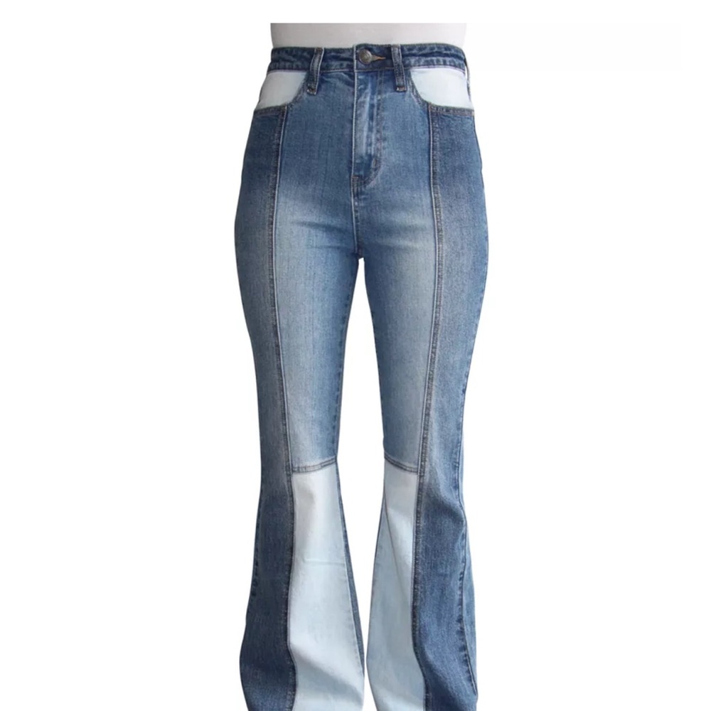 Almost Famous Two-Tone Blue Flare‎ Jeans